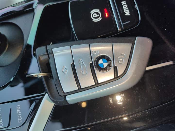 Фото 9 - BMW 5 Series