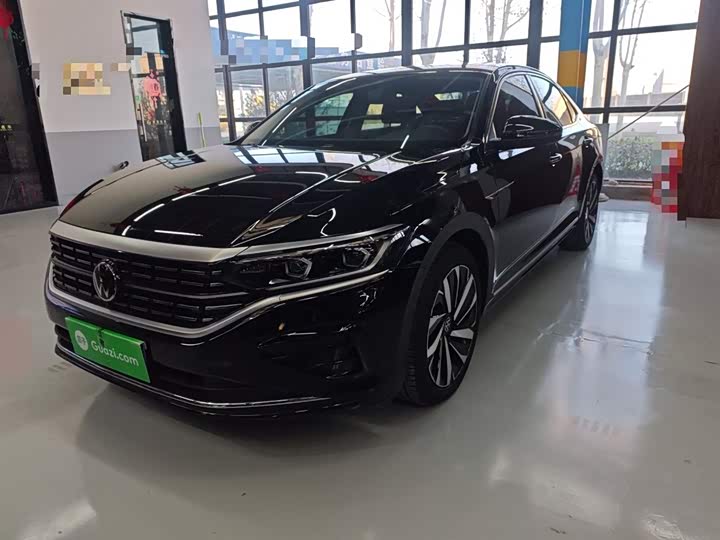 Фото 2 - Volkswagen Passat