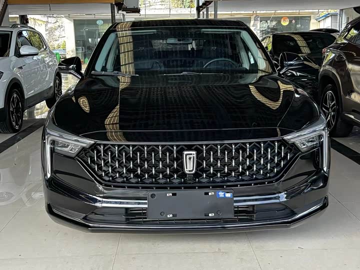 Фото 2 - Bestune B70