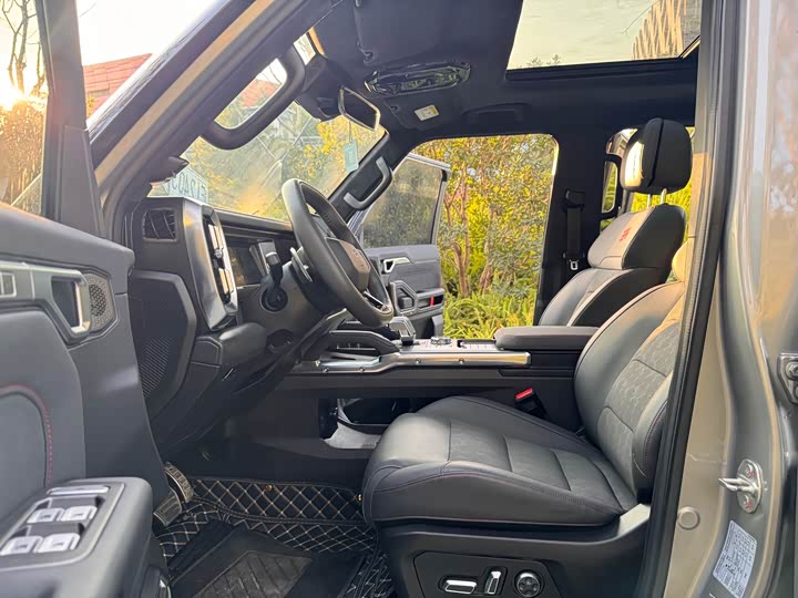 Фото 4 - Jetour T2