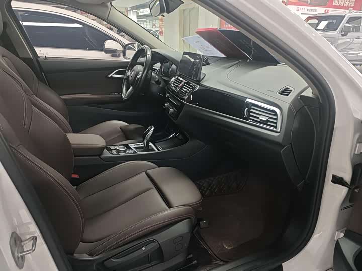 Фото 8 - BMW 1 Series