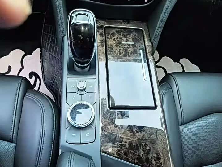 Фото 8 - Cadillac CT6