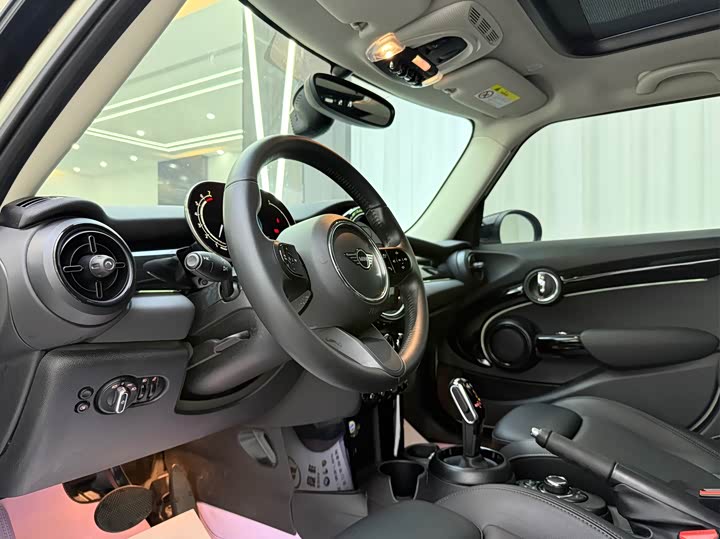 Фото 5 - Mini Mini