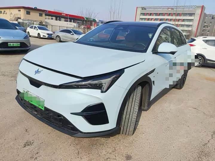 Фото 1 - BAIC Arcfox Alpha T5