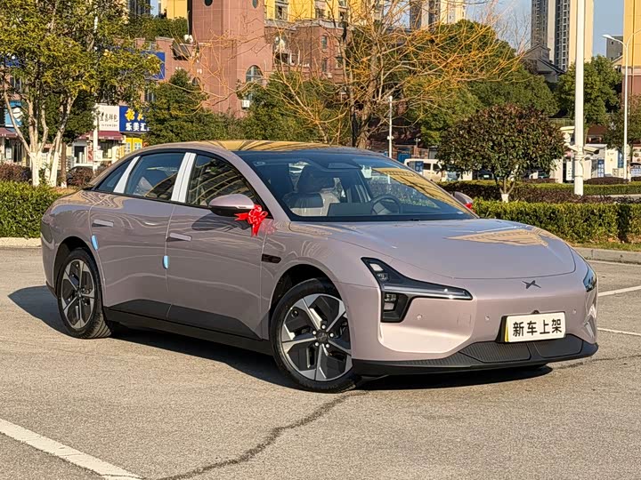 Фото 3 - XPeng Mona M03