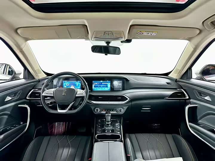 Фото 5 - Bestune T77