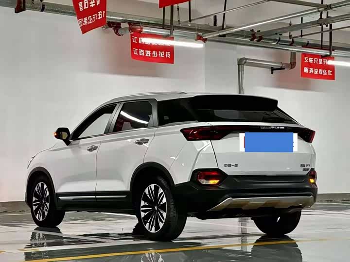 Фото 7 - Bestune T77