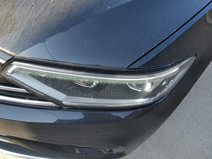 Фото 5 - Volkswagen Magotan