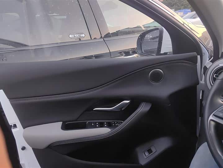 Фото 7 - BYD Sea Lion 05 DM-i Hybrid