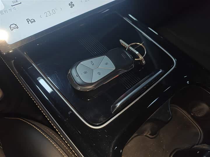 Фото 9 - XPeng P5