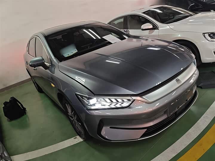 Фото 4 - BYD Qin Plus