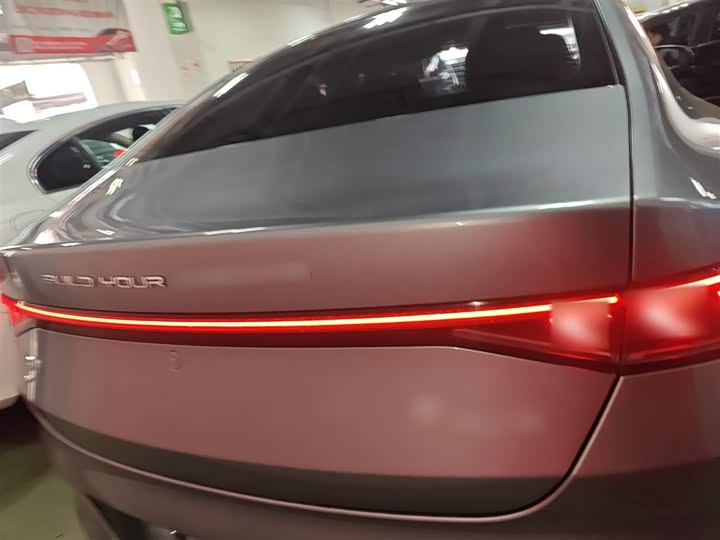 Фото 6 - BYD Qin Plus