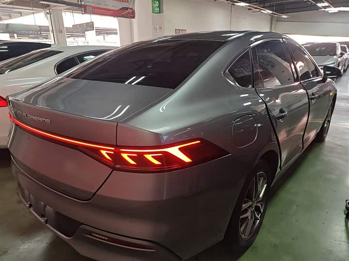 Фото 7 - BYD Qin Plus