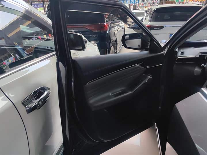 Фото 7 - GAC Trumpchi GS4