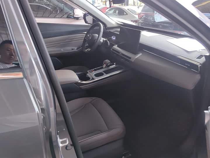 Фото 8 - GAC Trumpchi GS4