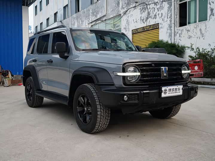 Фото 3 - Tank 300