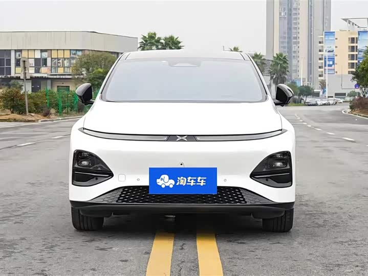 Фото 2 - XPeng G6