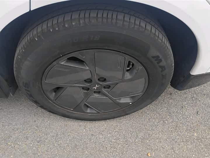 Фото 6 - XPeng G6