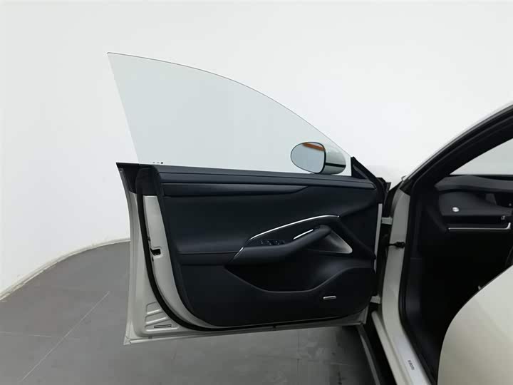 Фото 8 - Xiaomi SU7