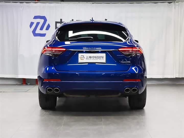 Фото 4 - Maserati Levante