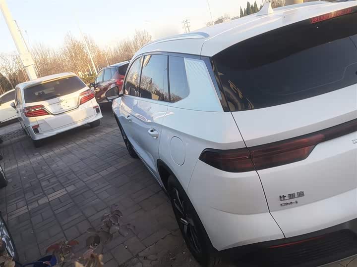 Фото 5 - BYD Song Pro Hybrid