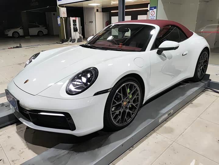 Фото 1 - Porsche 911