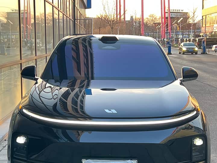 Фото 2 - LiXiang L7