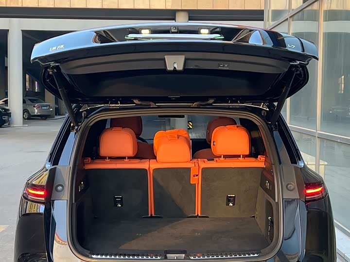 Фото 6 - LiXiang L7