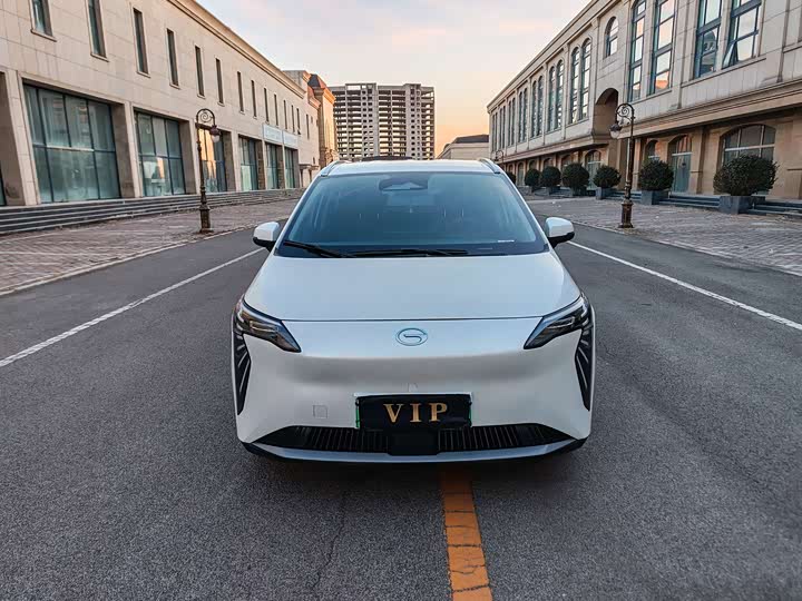 Фото 2 - GAC Aion Y