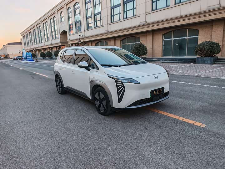 Фото 3 - GAC Aion Y