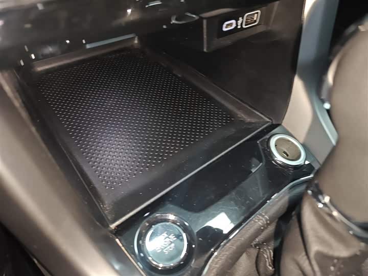 Фото 9 - Volkswagen T-Cross