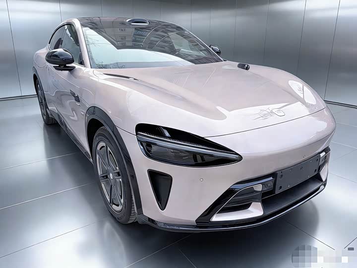 Фото 3 - Xiaomi YU7