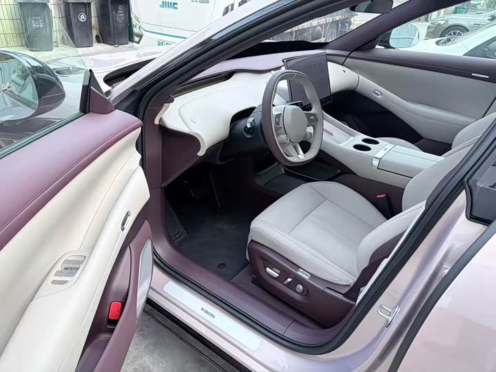 Фото 5 - Xiaomi YU7