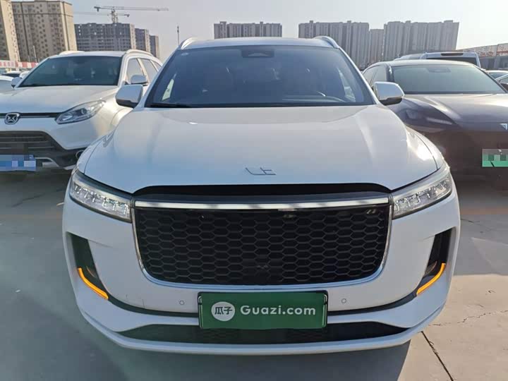 Фото 3 - LiXiang One