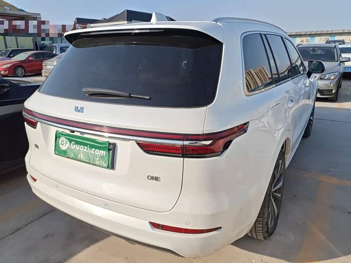 Фото 7 - LiXiang One