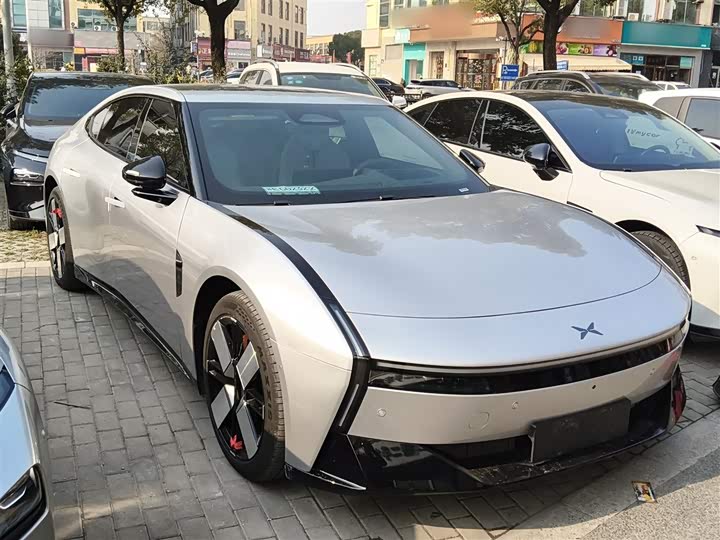 Фото 4 - XPeng P7