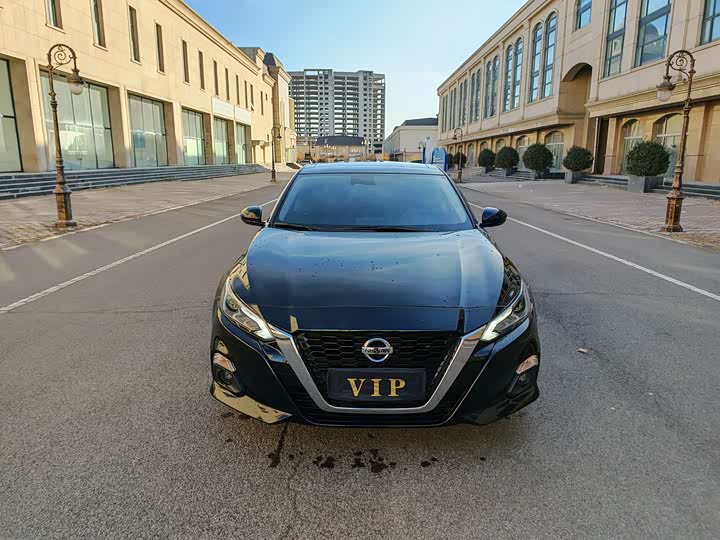 Фото 2 - Nissan Teana