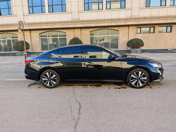 Фото 4 - Nissan Teana