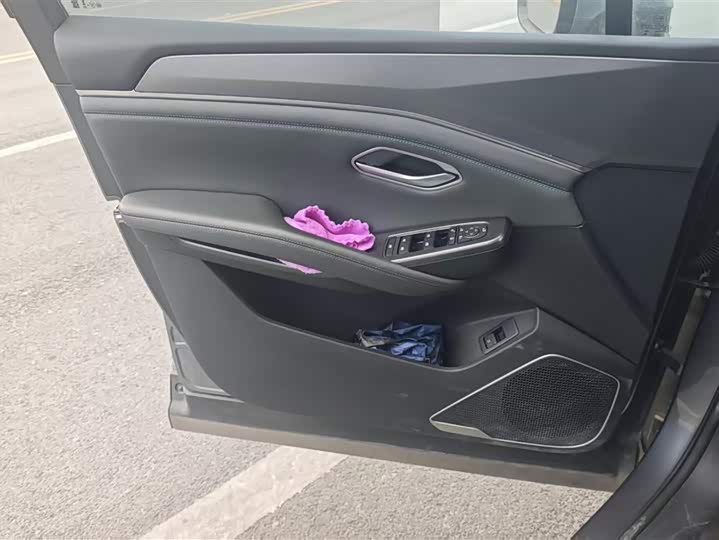 Фото 7 - BYD Song L DM-i Hybrid