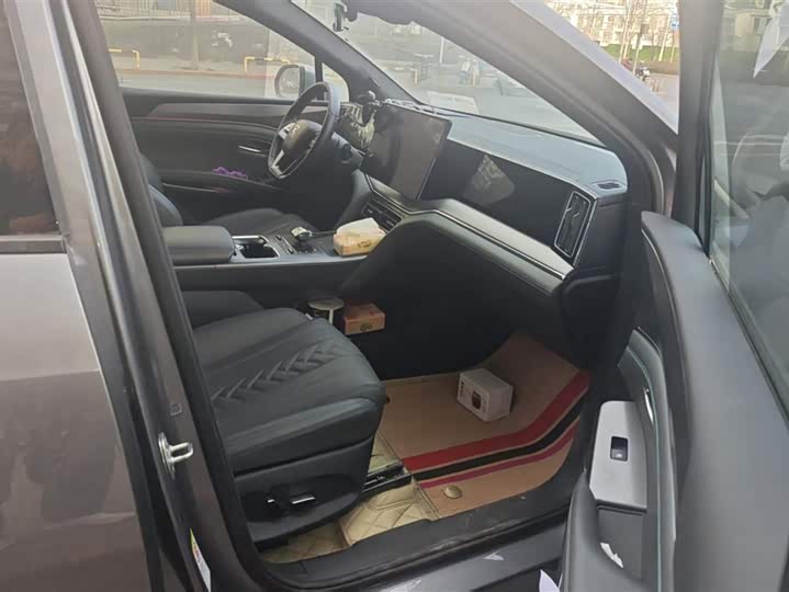 Фото 8 - BYD Song L DM-i Hybrid