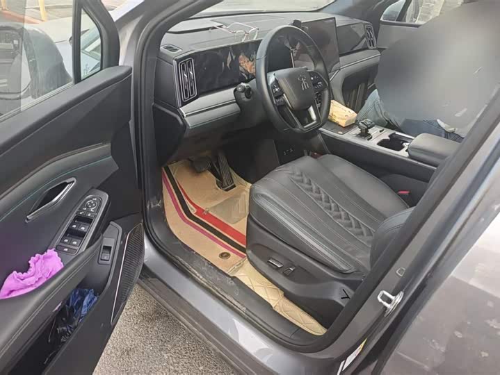 Фото 9 - BYD Song L DM-i Hybrid