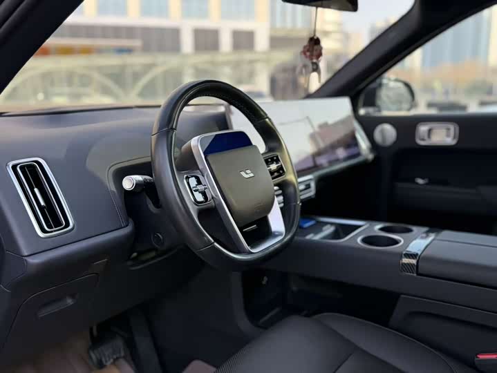 Фото 5 - LiXiang L8