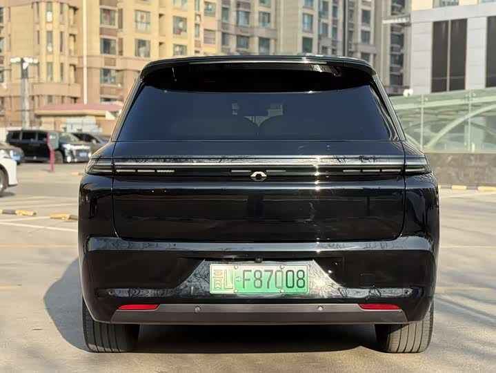 Фото 9 - LiXiang L8