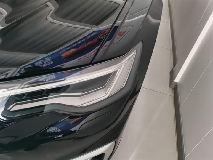 Фото 5 - Audi A6L