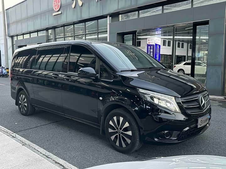 Фото 3 - Mercedes-Benz Vito