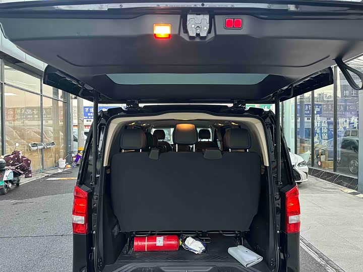 Фото 8 - Mercedes-Benz Vito