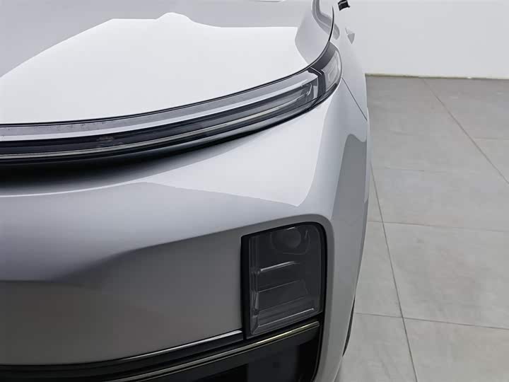 Фото 7 - LiXiang L8