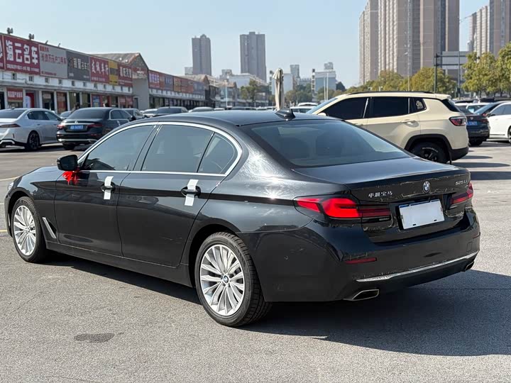 Фото 9 - BMW 5 Series