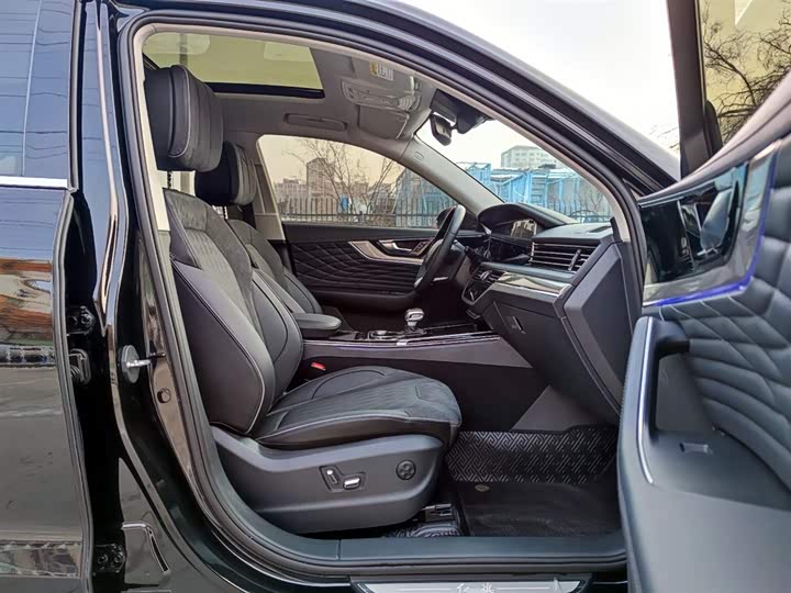 Фото 8 - Hongqi HS5