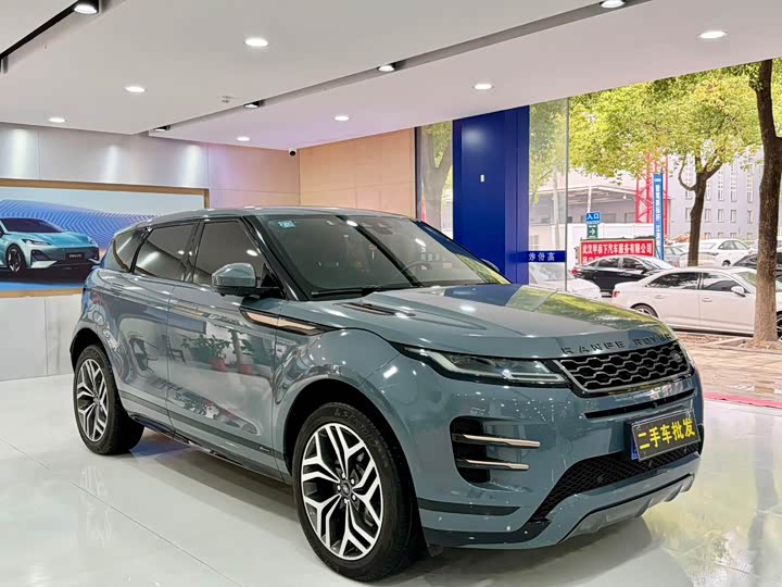 Фото 3 - Land Rover Range Rover Evoque L